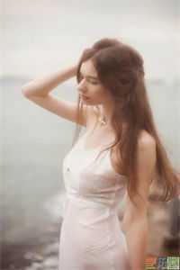 错将真心付前一句